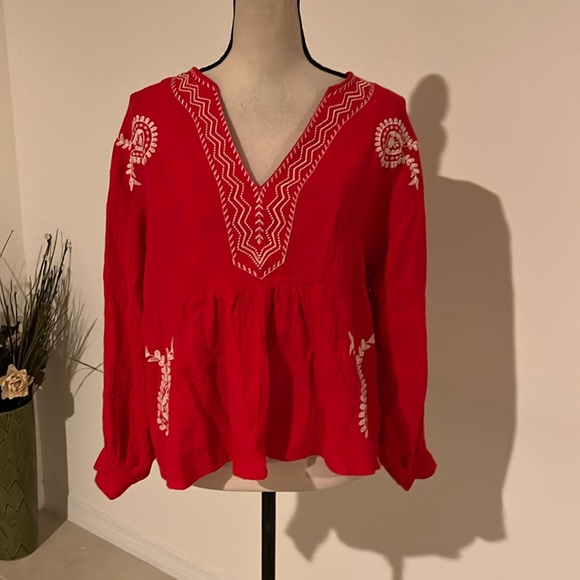 rain Tops - NWOT rain small red boho shirt embroidered 1448